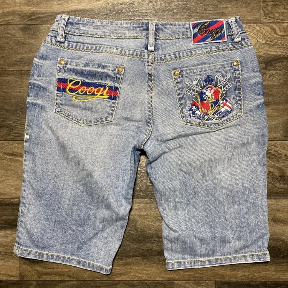 COOGI Denim Shorts Women's 34x12 Embroidered Embellished Low Rise Blue Jean Jort - Picture 1 of 14